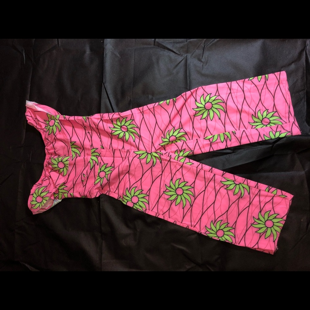 Kids clothing